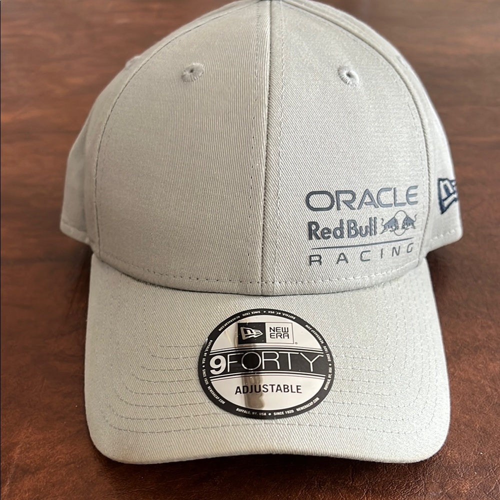 New Era Oracle Red Bull F1 Racing  Baseball Cap. NWT.